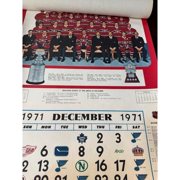Vintage 1971-72 St. Louis Blues NHL Wall Calendar KMOX Radio Promo Hockey READ - Picture 5 of 13